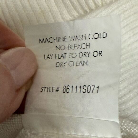 Repeat White Long Cardigan with Decorative Buttons & Patch Pockets. Size 36/XS. - Picture 10 of 10